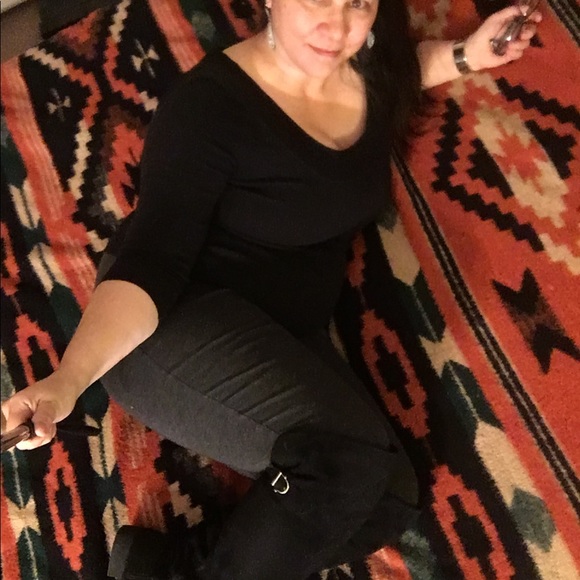 Meet Posher J J - Picture 3 of 6